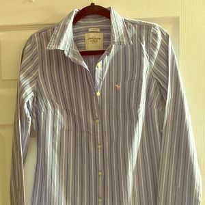 Abercrombie & Fitch Button Up Shirt